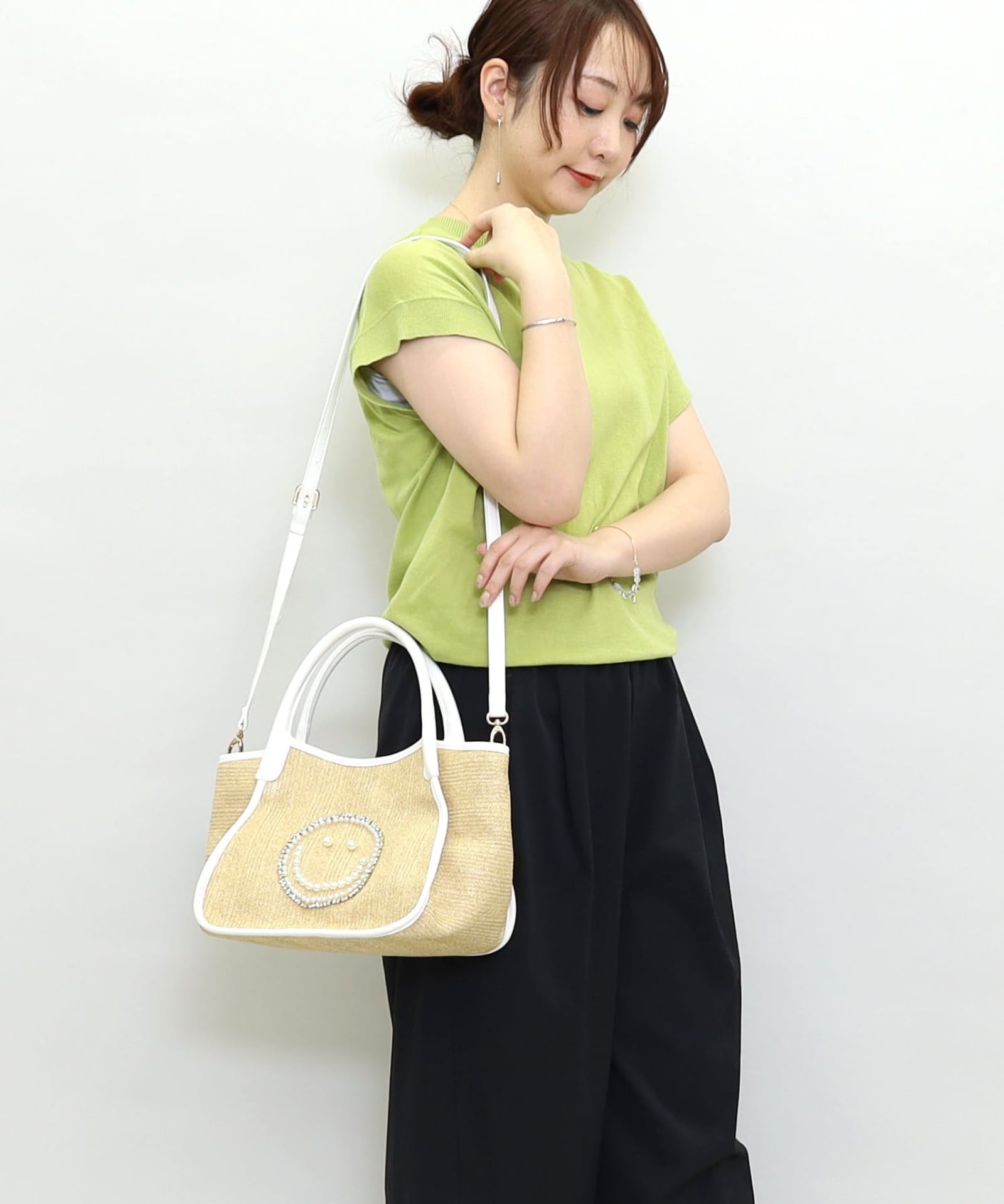 ☆SUMMER SALE☆SMILEY パール刺繍シート2WAYトートバッグ