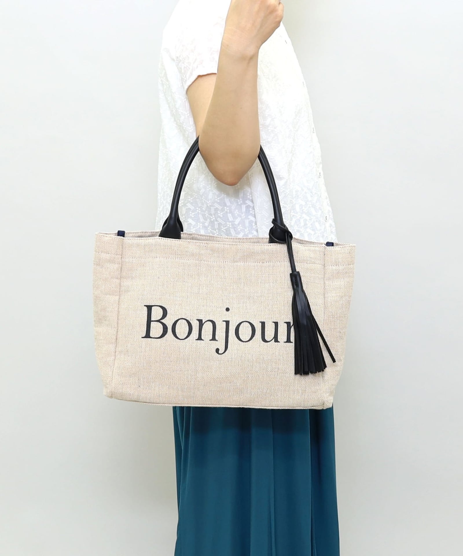 ☆SUMMER SALE☆世界のあいさつロゴプリントバッグ／A4対応 | COO ONLINE