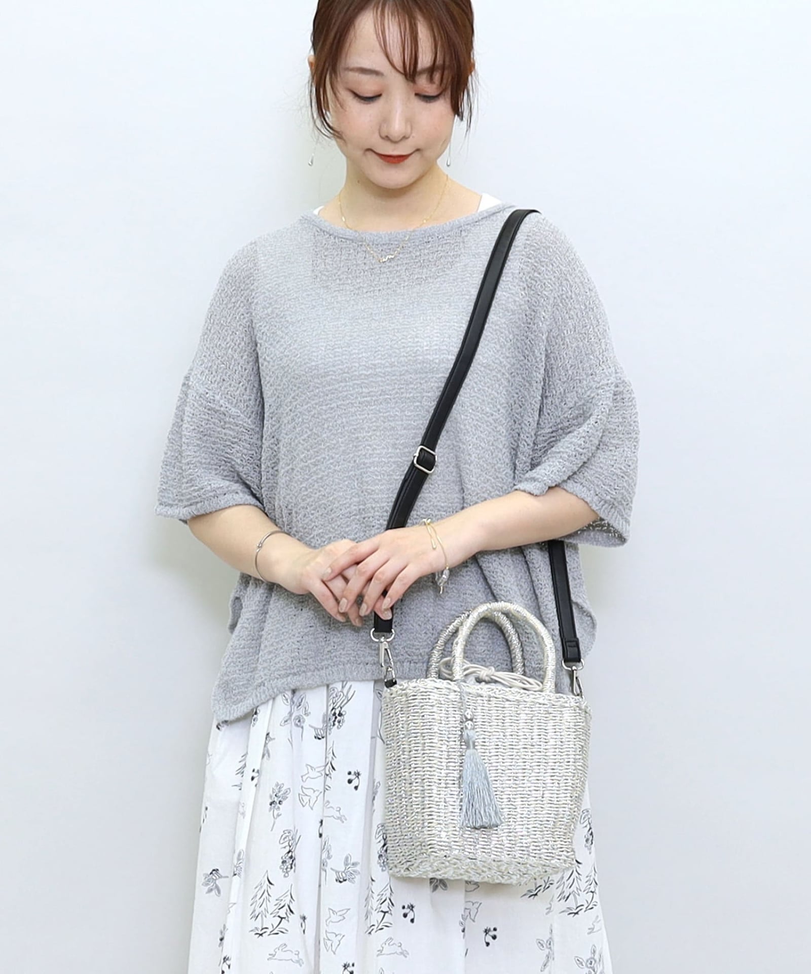 ☆SUMMER SALE☆タッセル付メタリックフィルム2WAYカゴバッグ