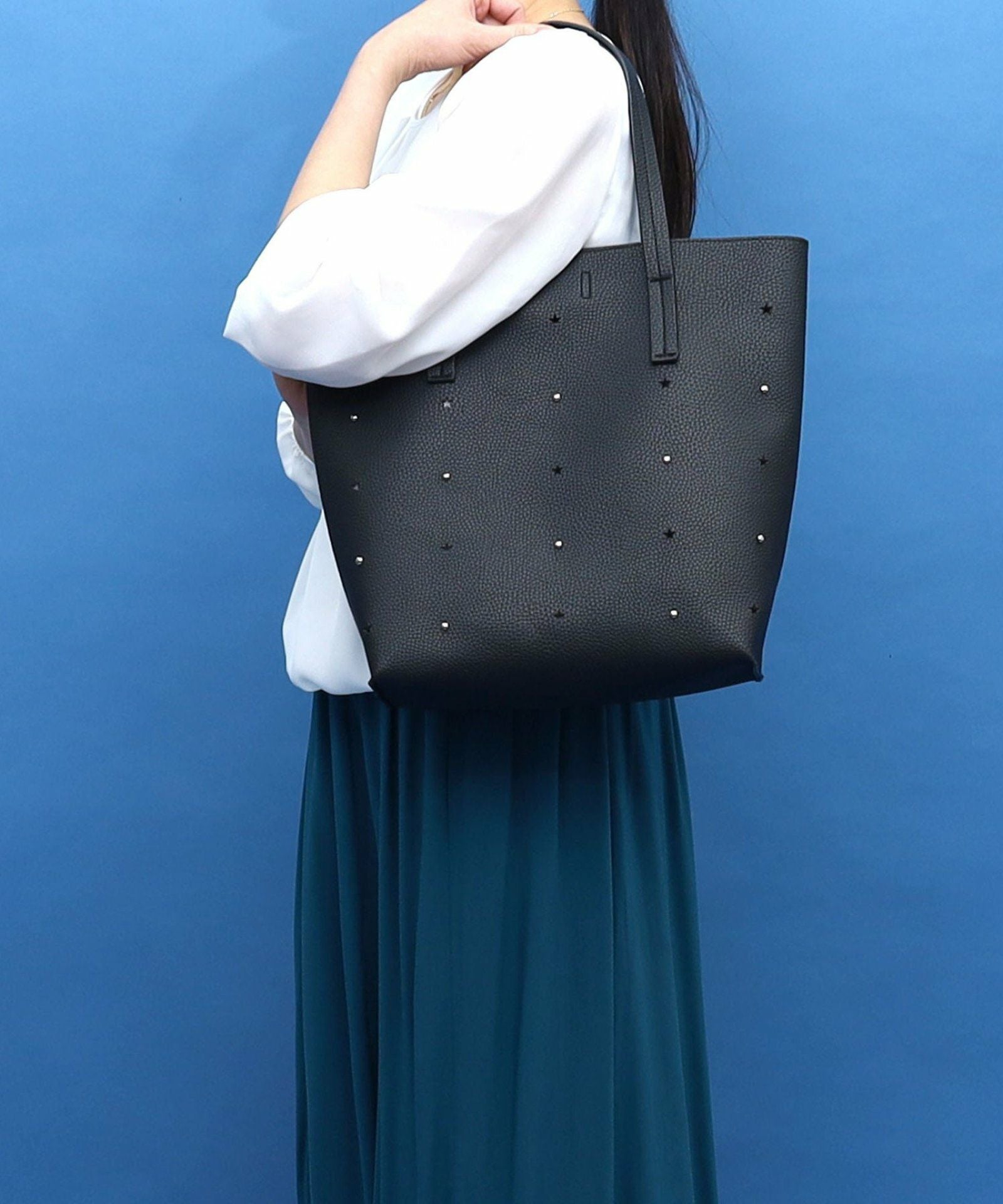 ☆SUMMER SALE☆星柄刺繍フェイクレザートートバッグ／A4対応 | COO