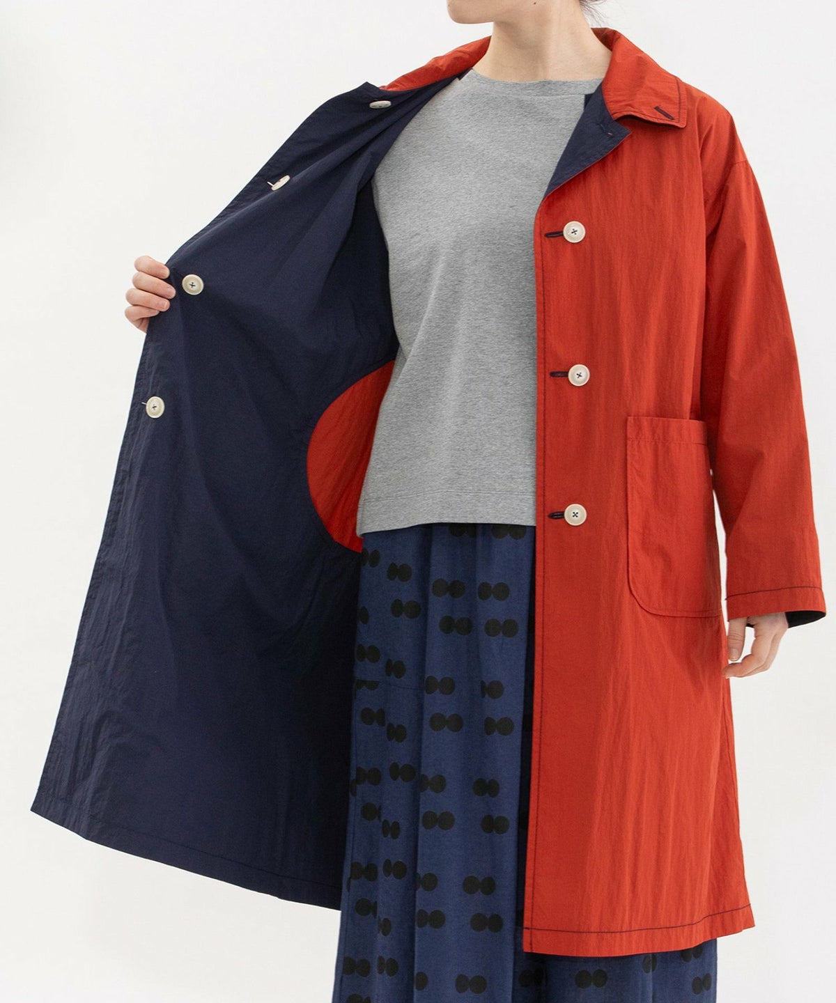 モデル身長：160cm（ネイビー：ウラ面）