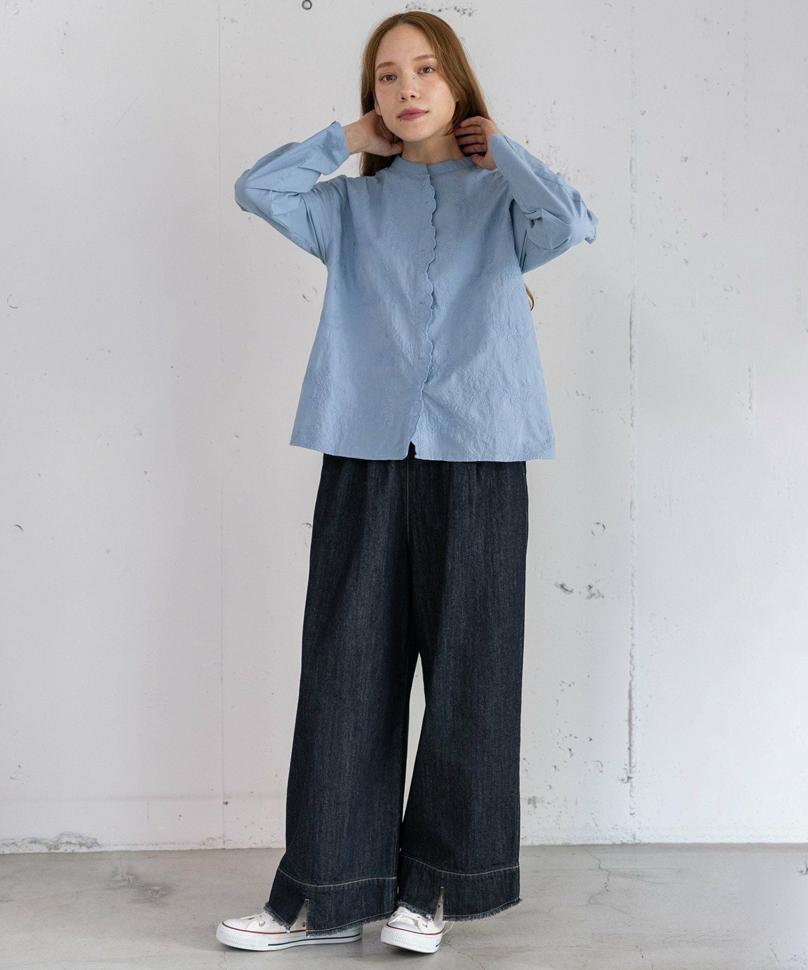 未使用タグ付き スカラップ刺繍コットンリネンボイル　 5分袖 オフホワイト　完売 tumugu:（ツムグ） | スカラップ刺繍コットンリネンボイル 5分袖プル