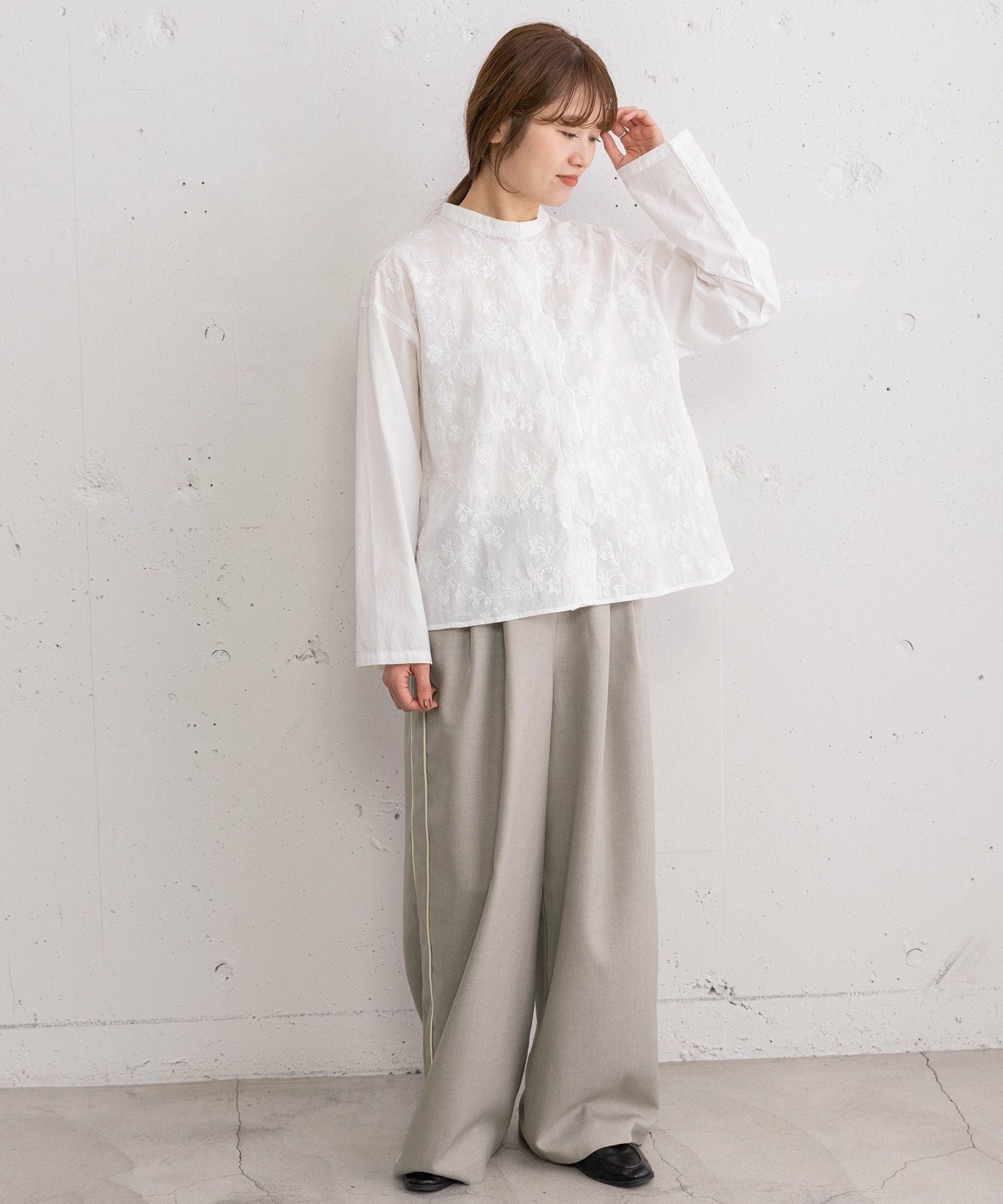 スカラップ刺繍ブラウス | COO ONLINE