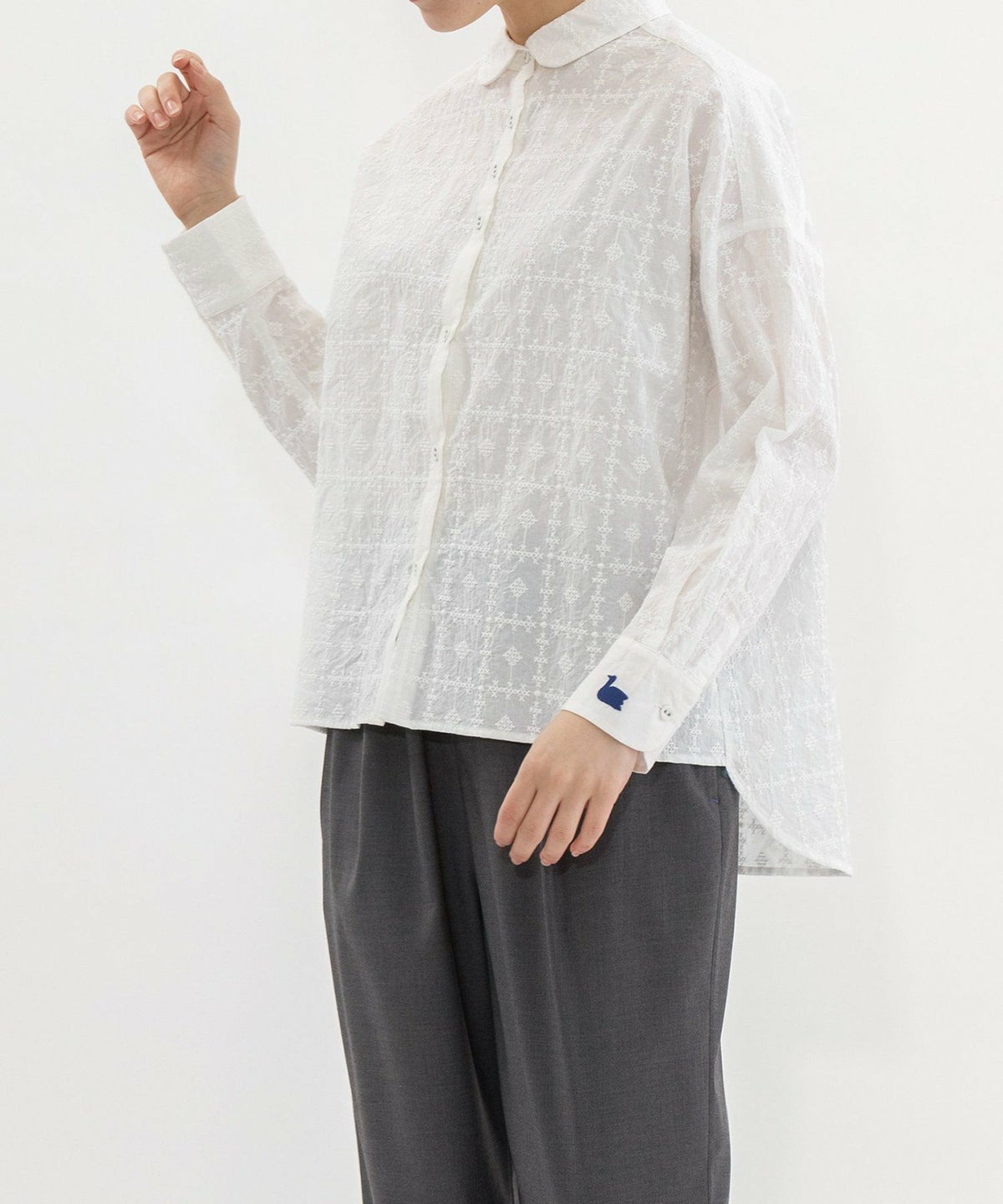 モデル身長：167cm（クロスステッチ）