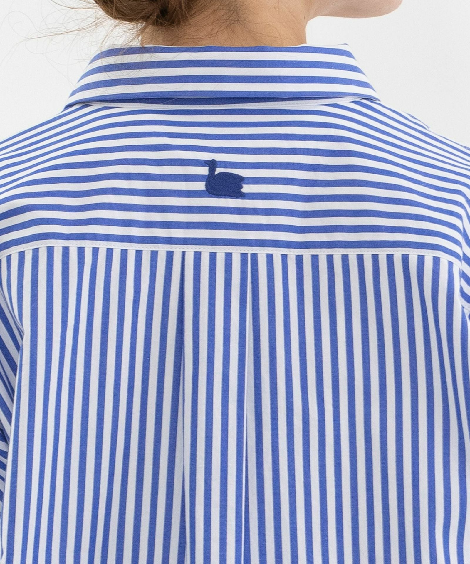PRE SALE＞ロンドンストライプbackスワン刺繍シャツ | COO ONLINE