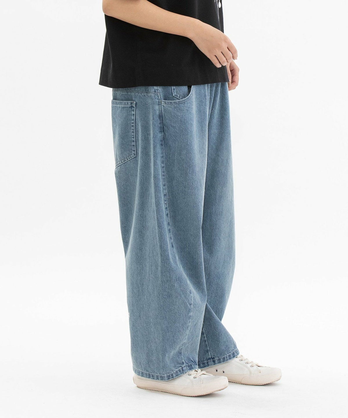 モデル身長：154cm（サイズS）