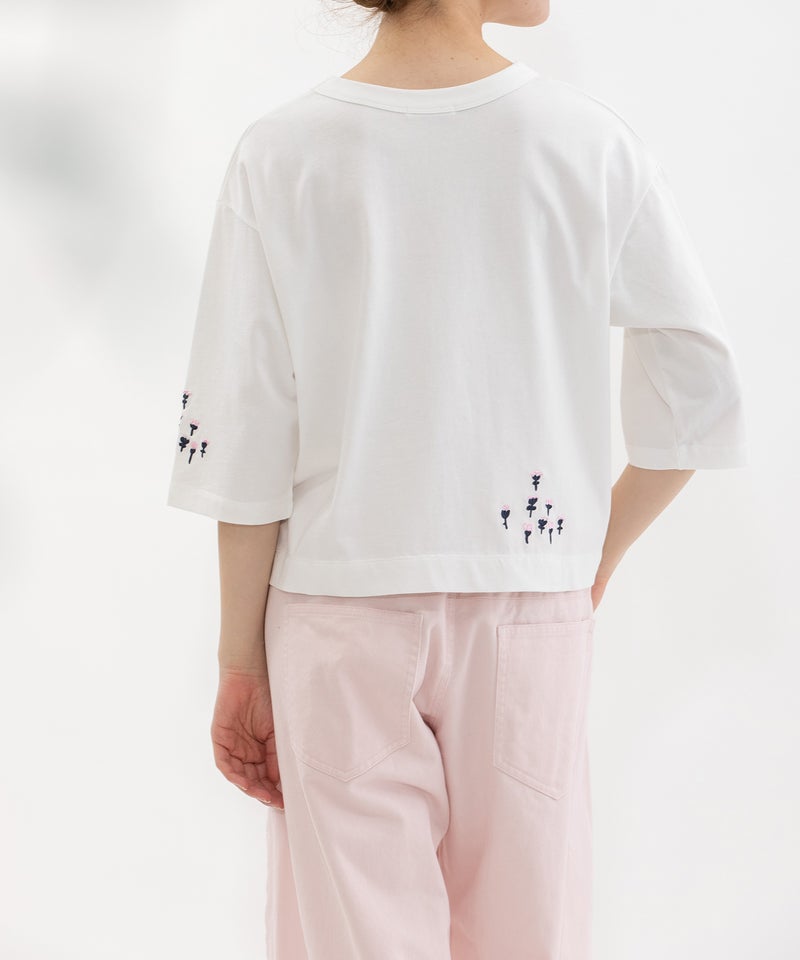 モデル身長：167cm(オフホワイト×ピンク)