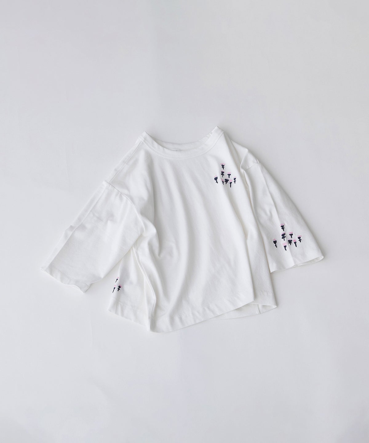 オフホワイト×ピンク