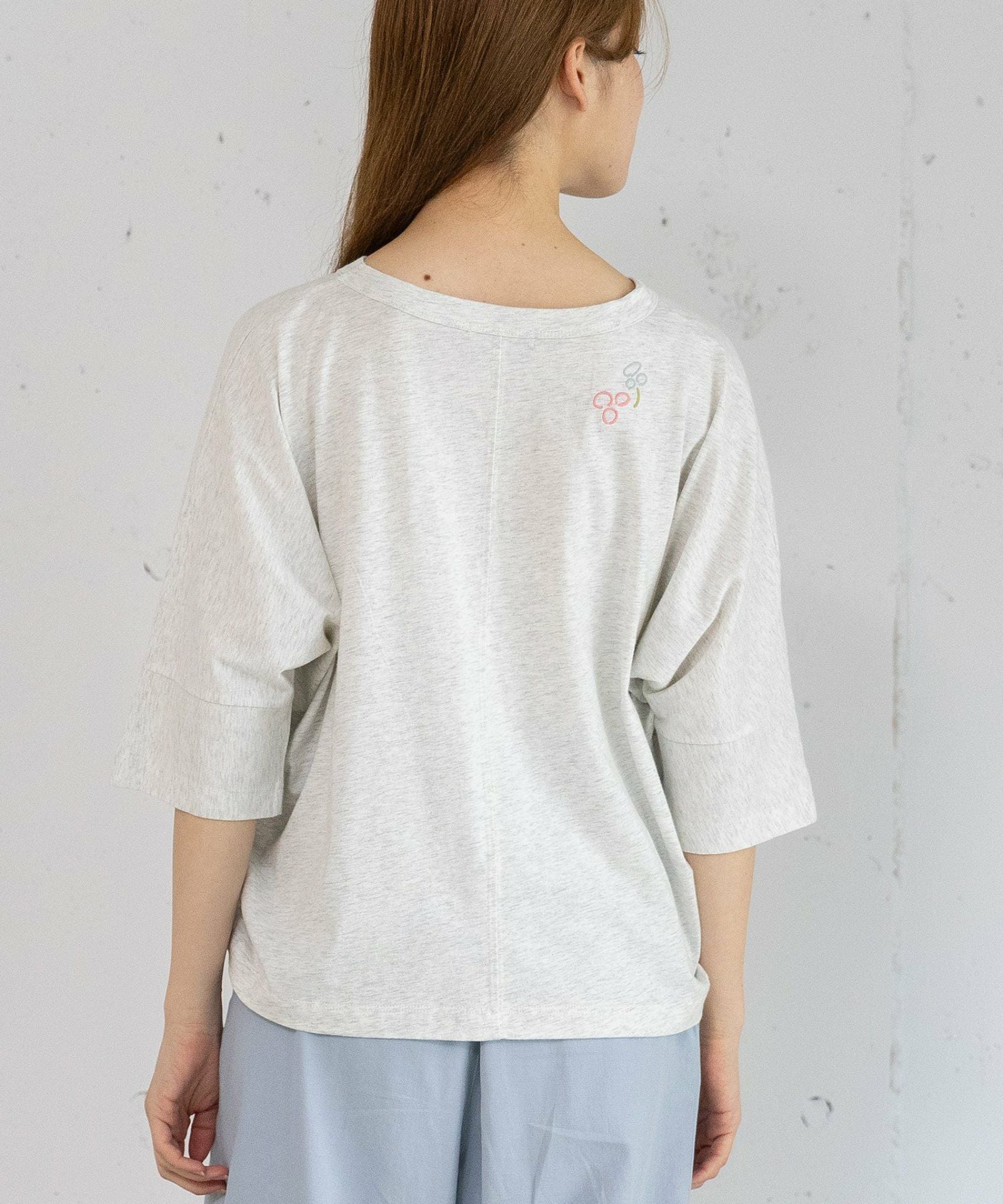 MORE PRICE DOWN】ダンシングフラワー刺繍ドルマントップス | COO ONLINE