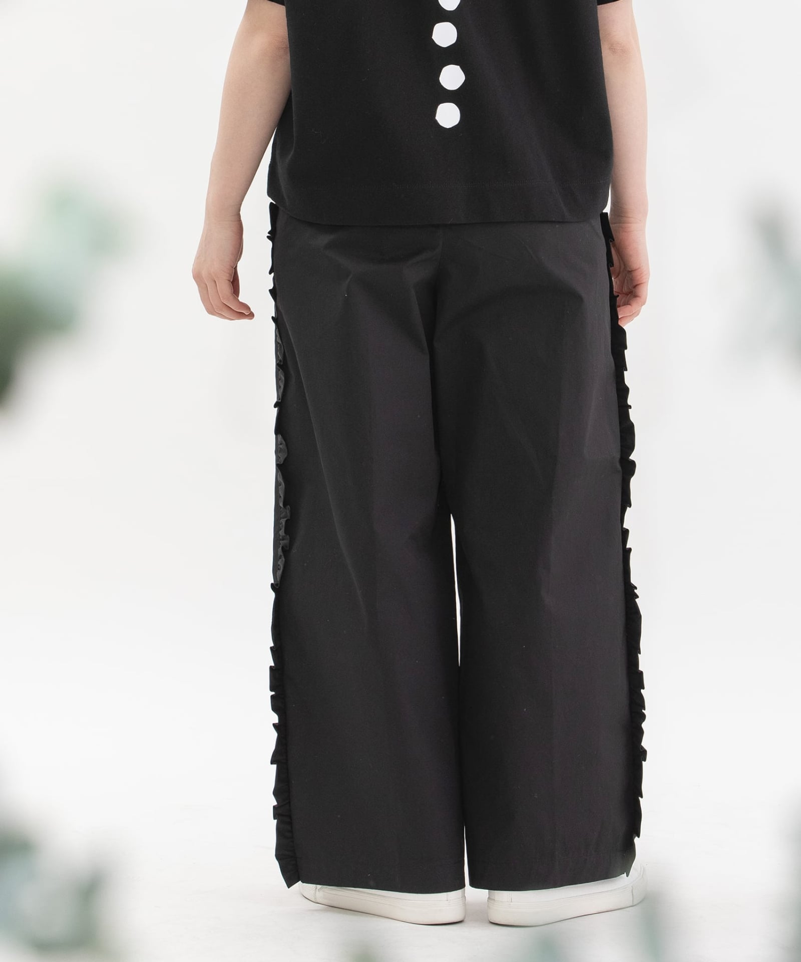 SUMMER SALE】サイドフリルタックワイドパンツ | COO ONLINE
