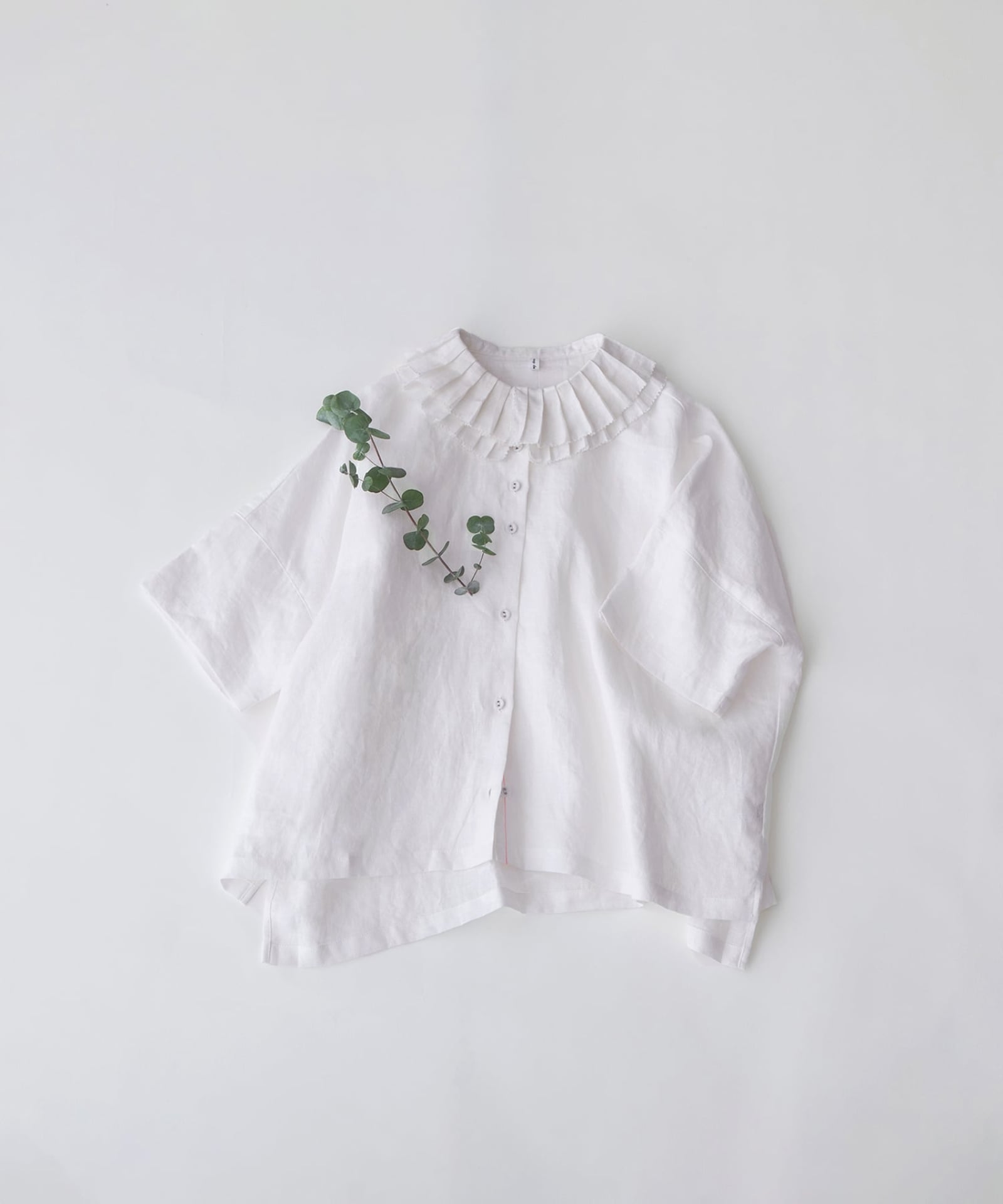 SUMMER SALE】リネンダブルプリーツ衿5分袖ブラウス | COO ONLINE