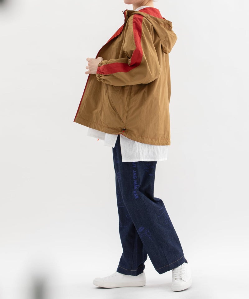 モデル身長：167cm（レッド：ウラ面）