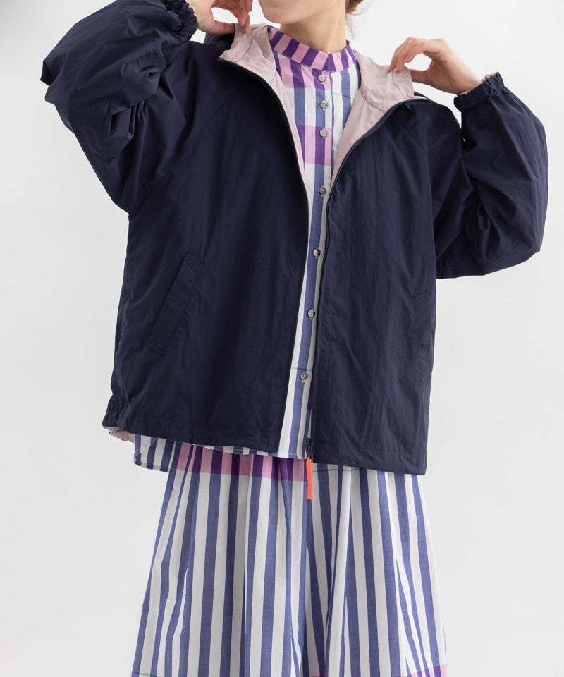 モデル身長：160cm（ネイビー：オモテ面）