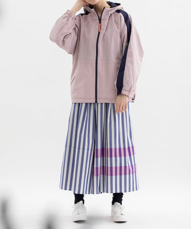 モデル身長：160cm（ネイビー：ウラ面）