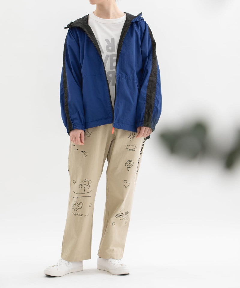 モデル身長：160cm（ブラック：ウラ面）