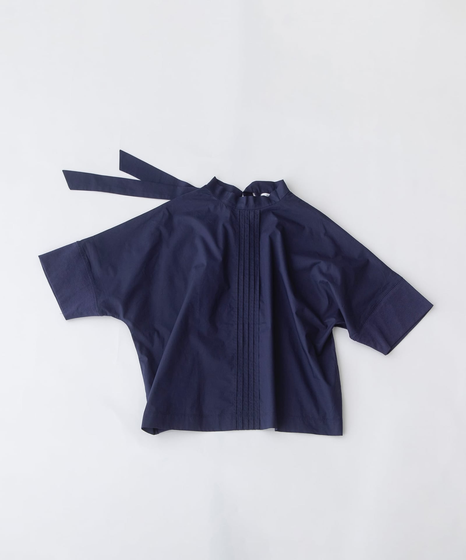 MORE PRICE DOWN】USコットン後ろボーカラー布帛Tシャツ | COO ONLINE