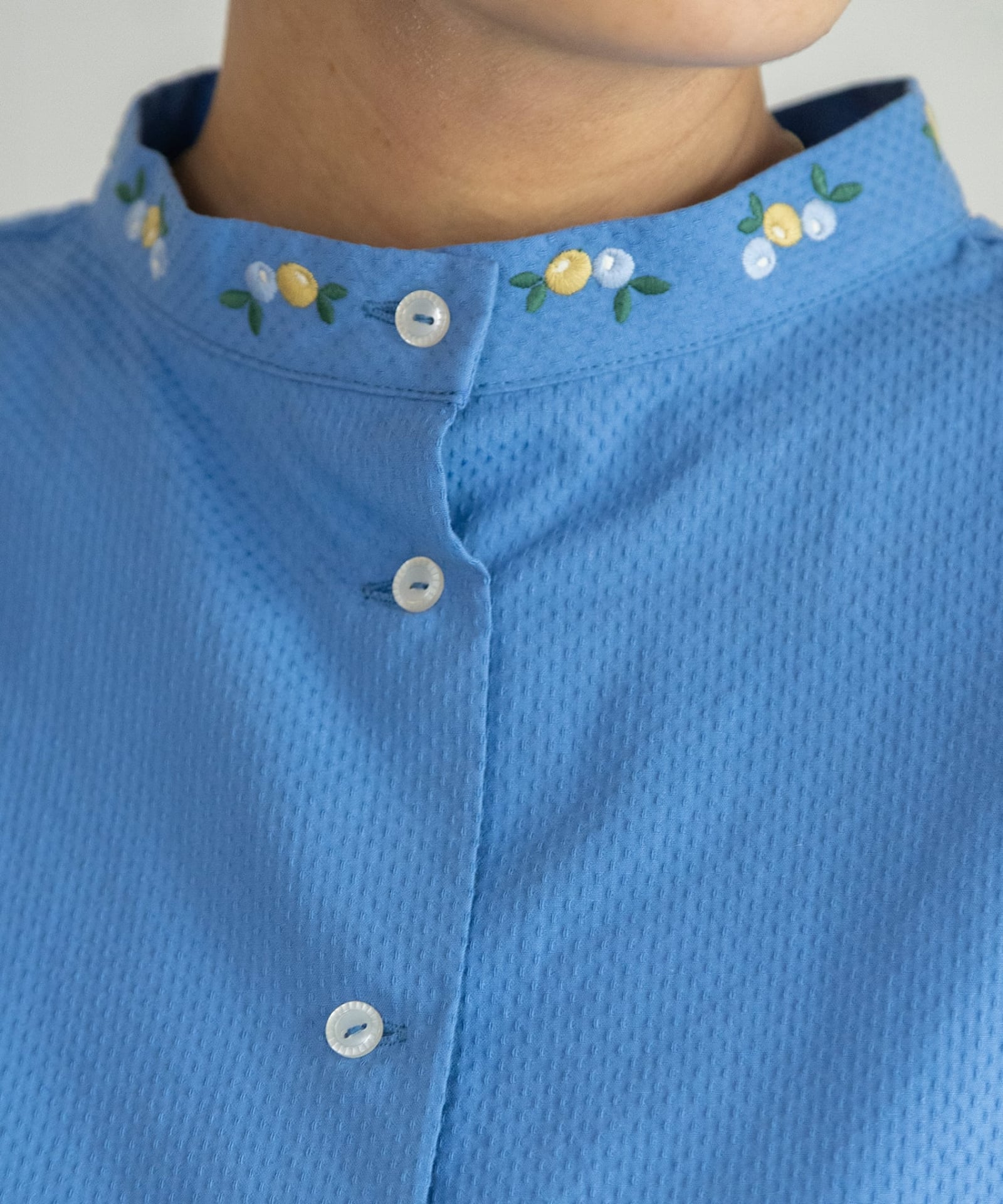 MORE PRICE DOWN】2wayベリー刺繍衿ドルマンブラウス | COO ONLINE