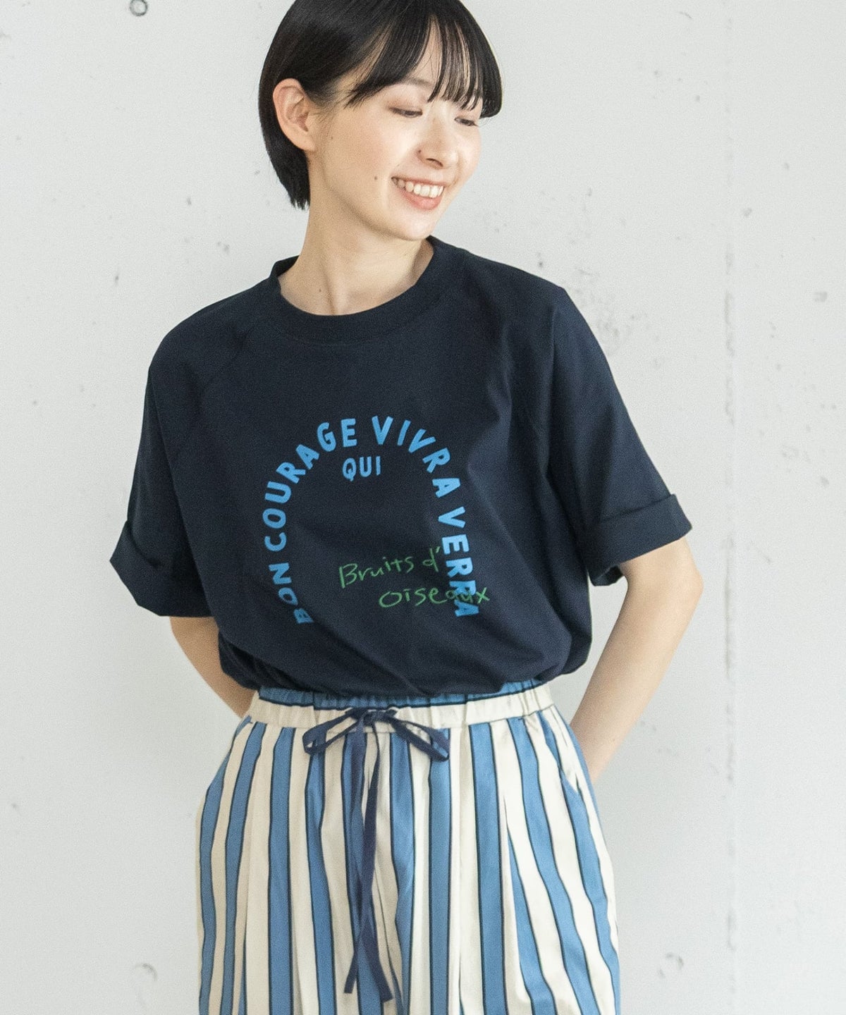 ネイビー