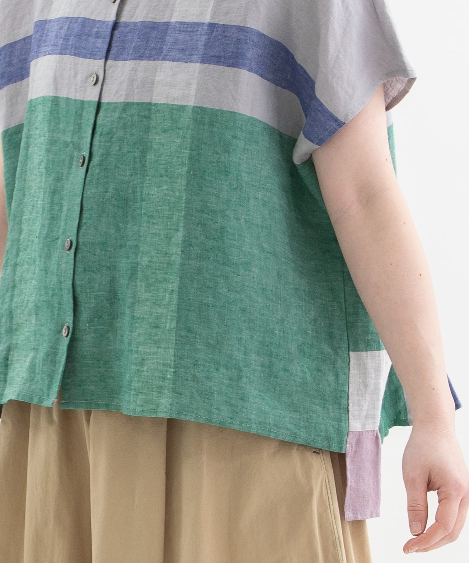SUMMER SALE】リネンパネルチェック後ろフリルシャツ | COO ONLINE