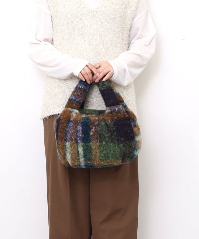 グリーン