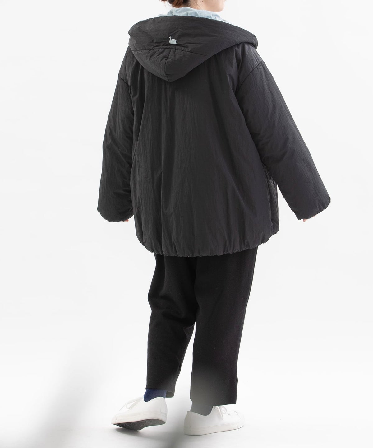 モデル身長：160cm（ブラック：オモテ面）